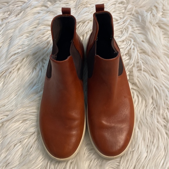ECCO MAN Shoes size 9 -EU-40 excellent condition see all photos main image 6